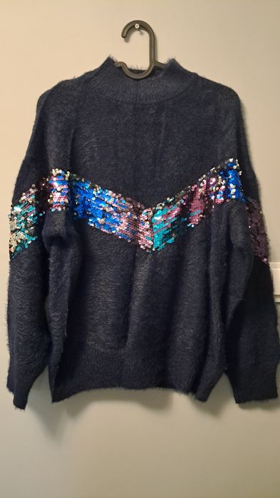 Sweterek Zara świąteczny