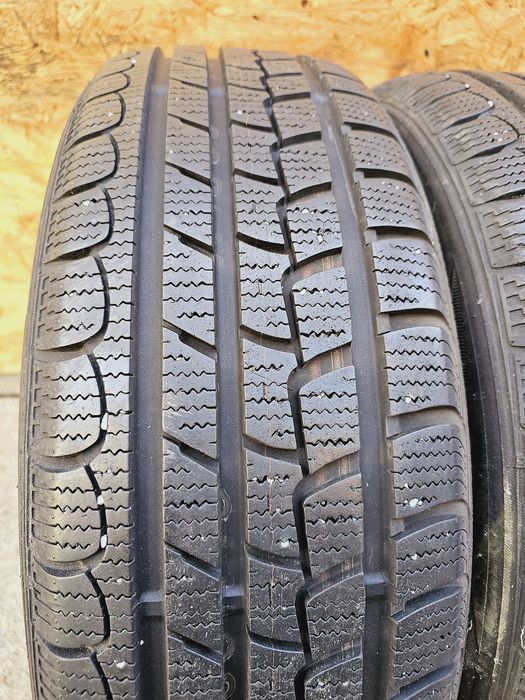 Idealne!!  7,8mm. 205/60 r16 Nexen Winguard SnowG. 2315