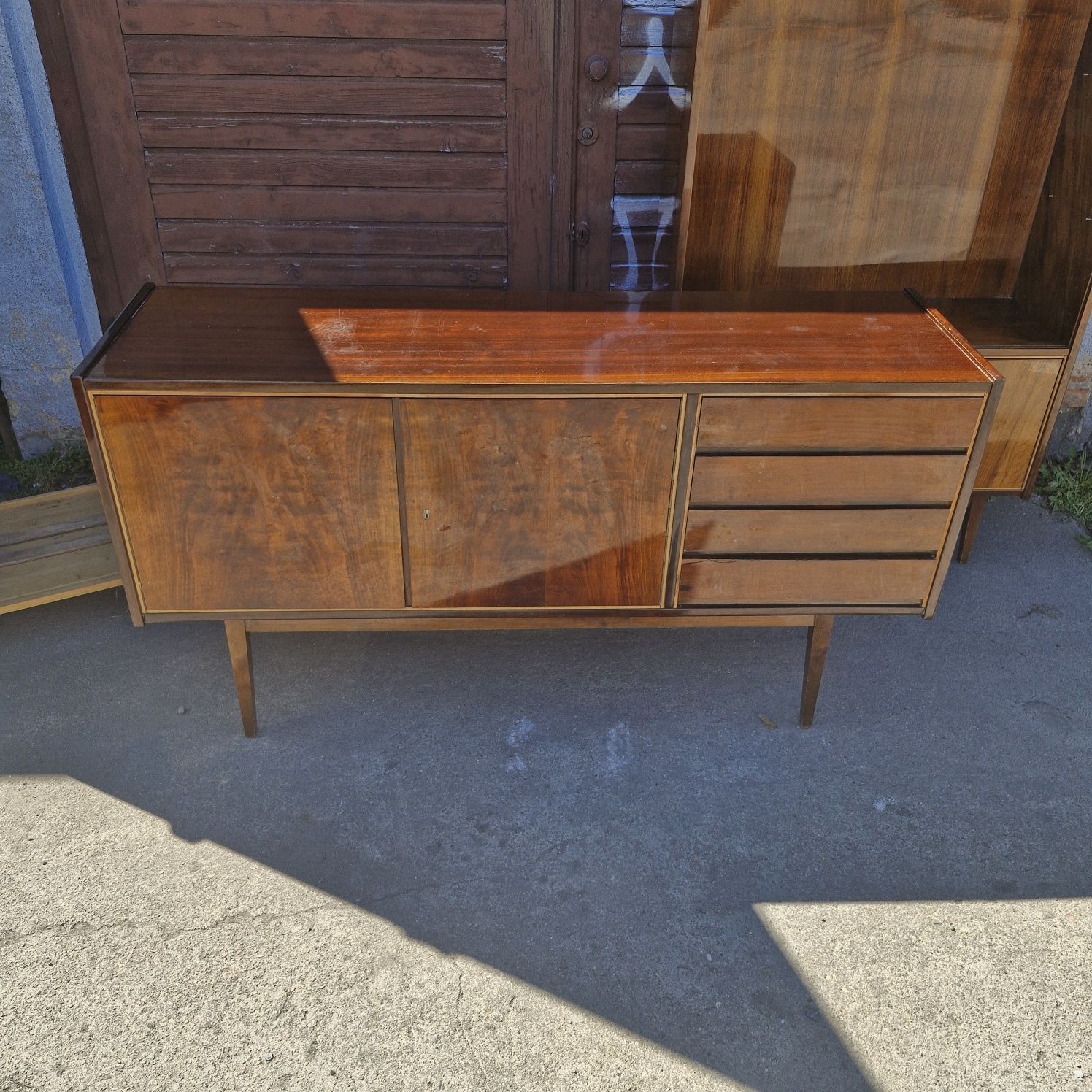 Komoda  Albracht prl/Komoda Albrecht
