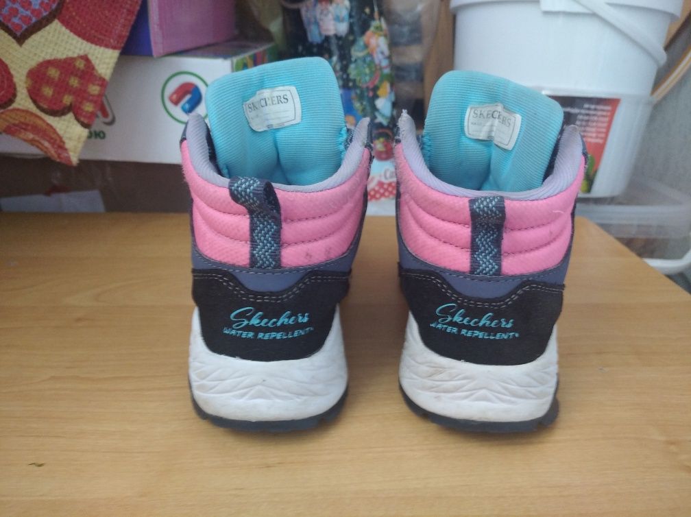 Кросівки Skechers демісезон на дівчинку