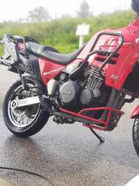 Triumph Tiger 900