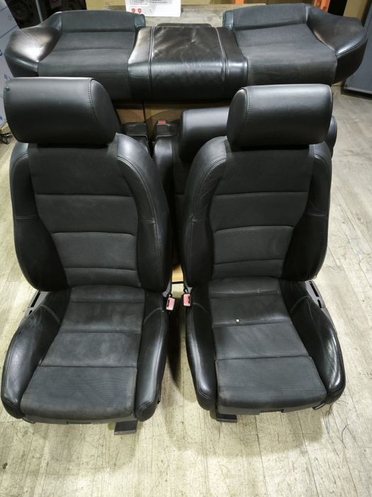 Bancos Audi A4 B6 ( frente + traseiros )