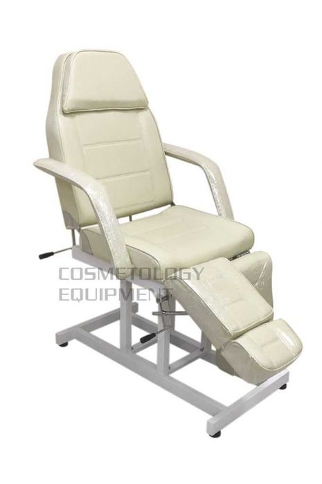 Педикюрне крісло кушетка акція