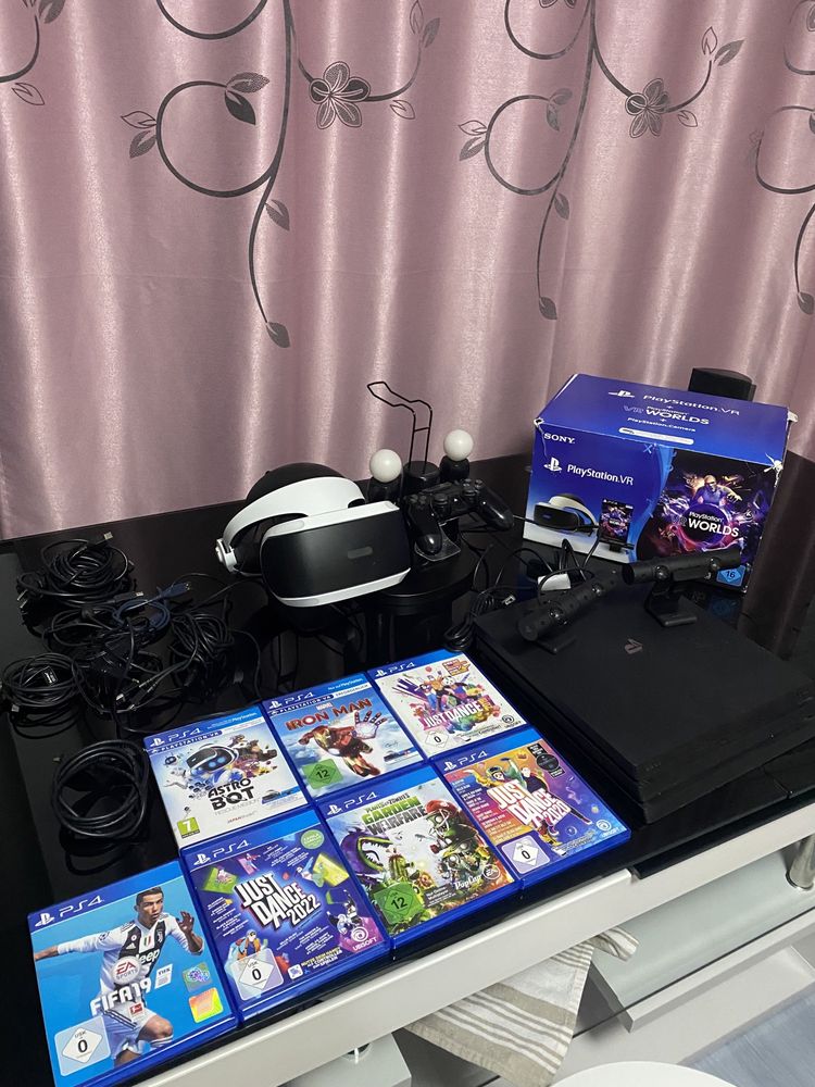 Sony Play station Vr + 7 игр + Камера + Станция + Контроллеры движения