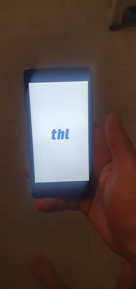 Мобільний телефон  THL 5000