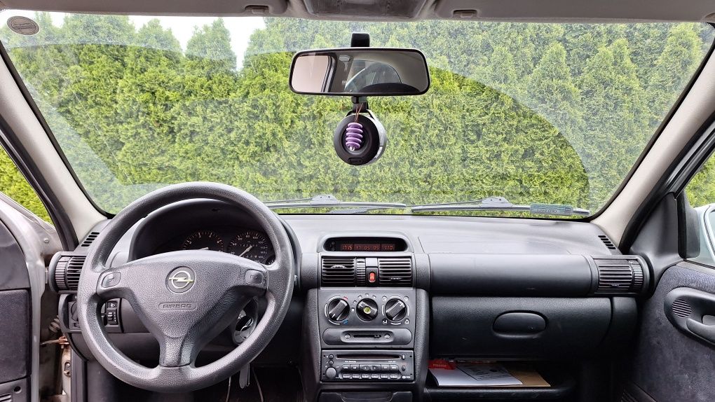 Opel Corsa B 1.2 Benzyna