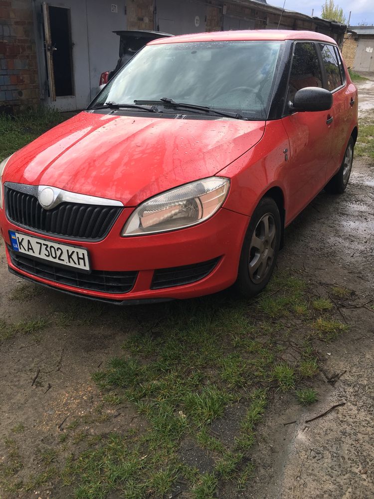 Продам Skoda Fabia 1,6 tdi 2011 року