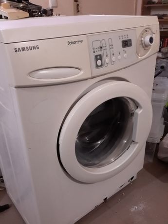 Продам стиральную машину Samsung F1003J