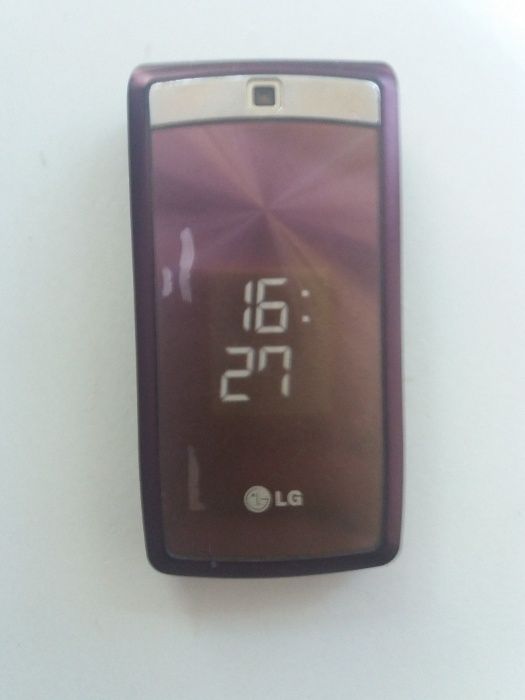 телефон...LG KF300