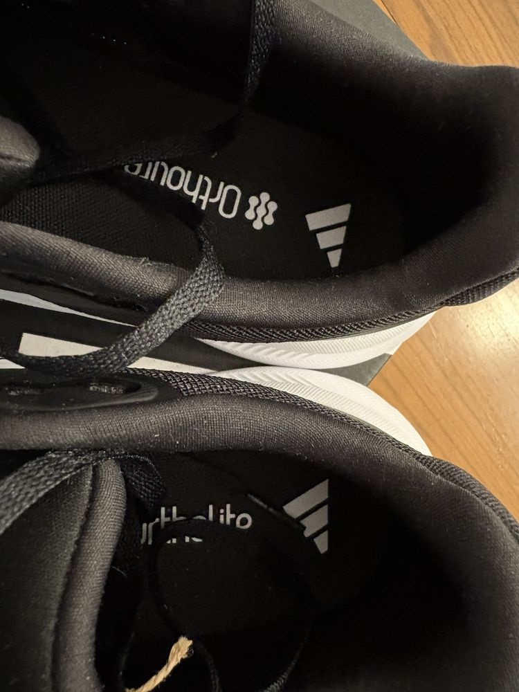 Sapatilhas Adidas de corrida