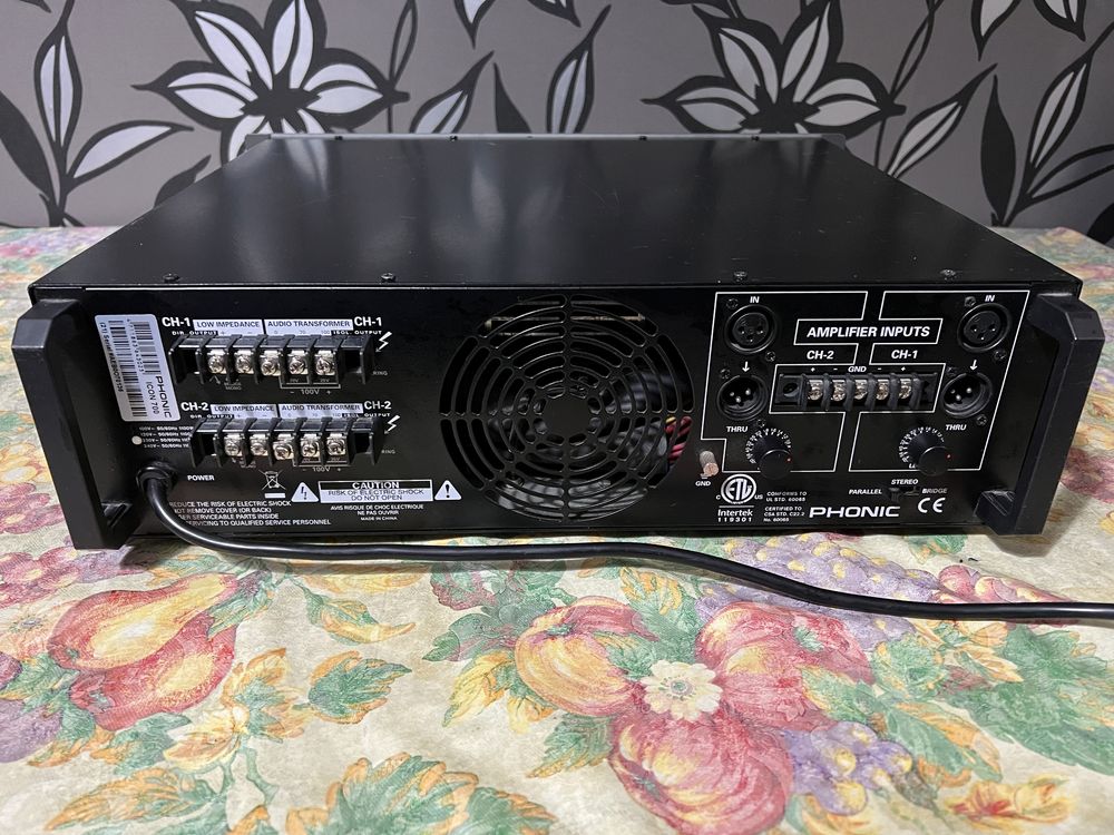 Усилитель мощности Phonic ICON 700
