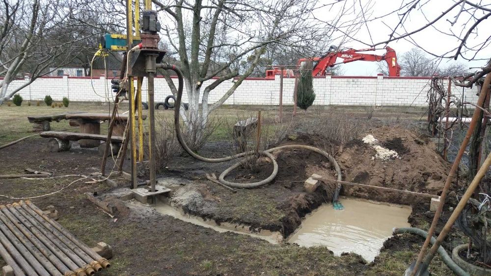 Буріння свердловин/Бурение скважин Кожанка Монтаж скважин