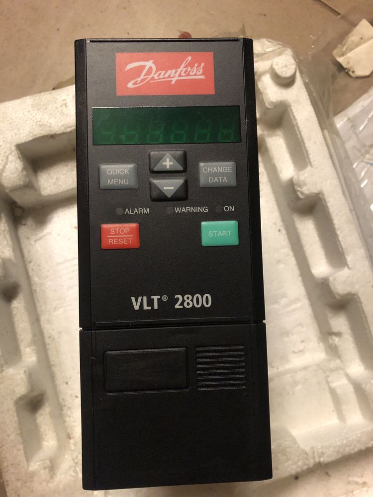 Falownik Trójfazowy danfoss VLT 2800