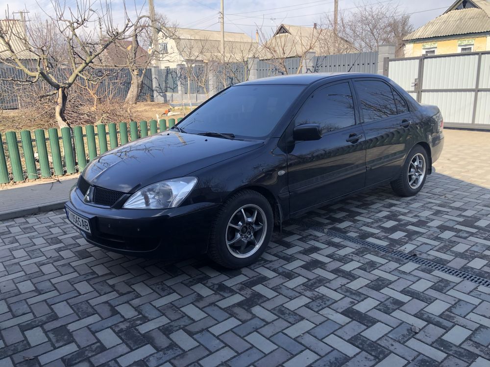 Продам Лансер 9 1.6 газ.бенз
