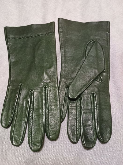 Перчатки жіночі шкіряні