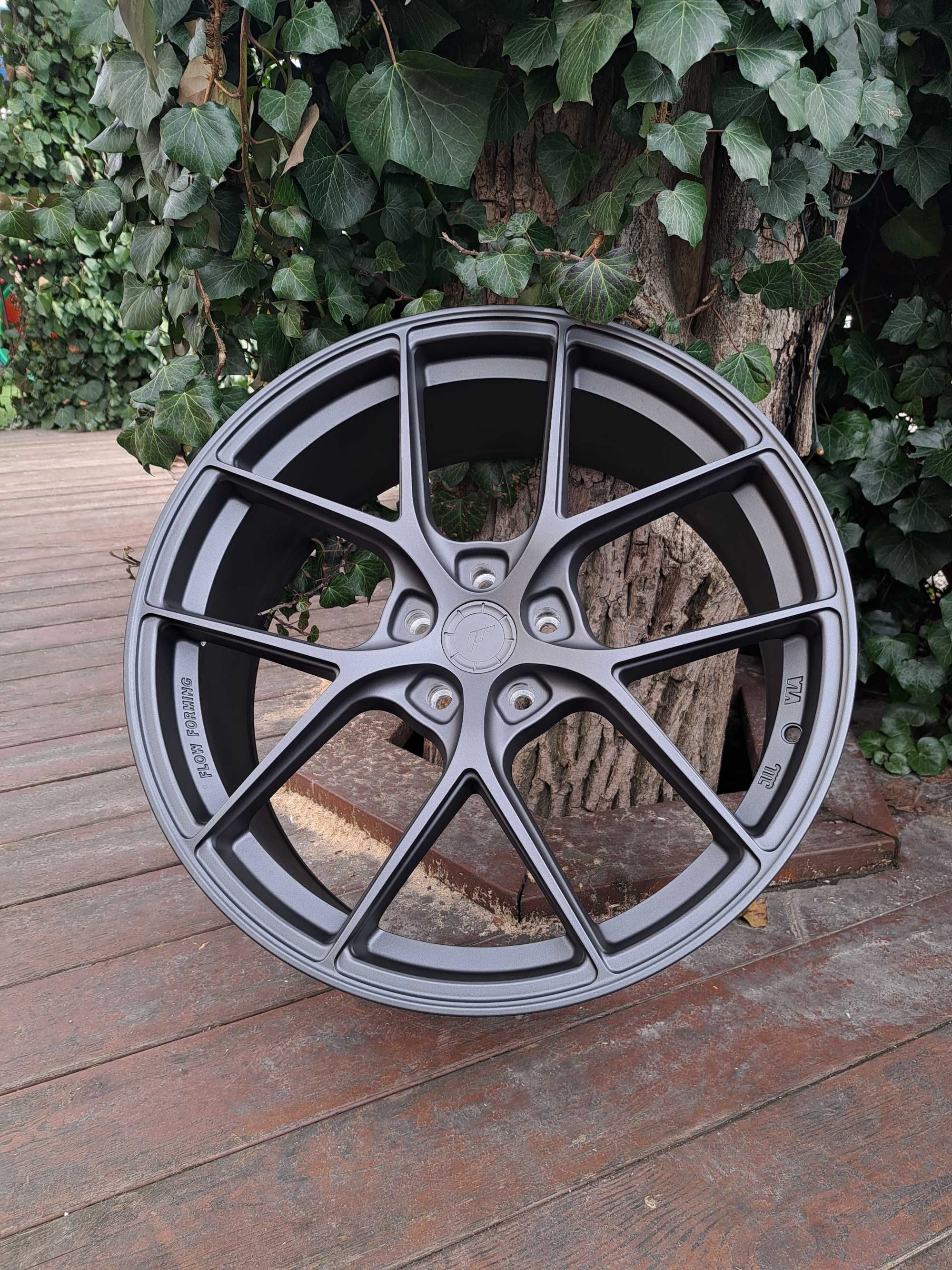 Диски Japan Racing SL01 R20 5x112  на BMW Разноширокие G30 G20 G11 .