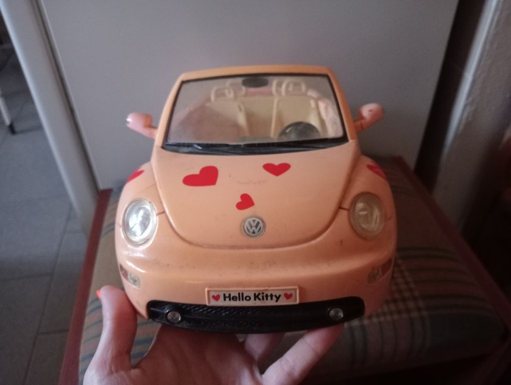 Carro Volkswagen Hello Kitty