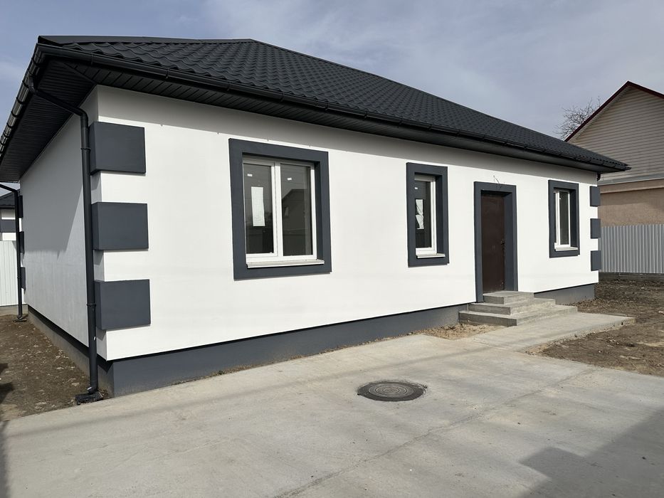 Застройщик!ЄОСЕЛЯ ЄВІДНОВЛЕННЯ дом в ЦЕНТРЕ Броваров!