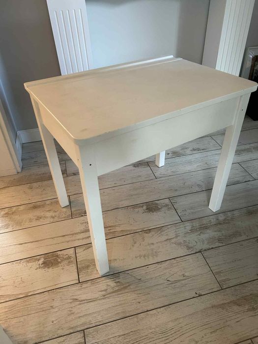 Biurko dla dziecka IKEA  60x45cm
