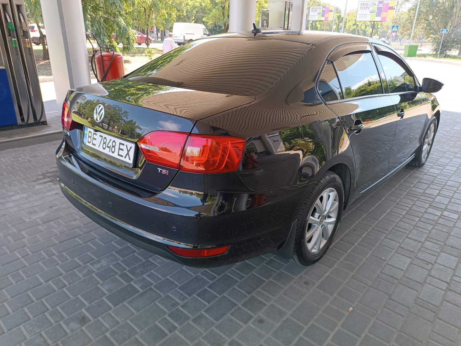 Volkswagen Jetta 2011  року 1,4 л. бензин