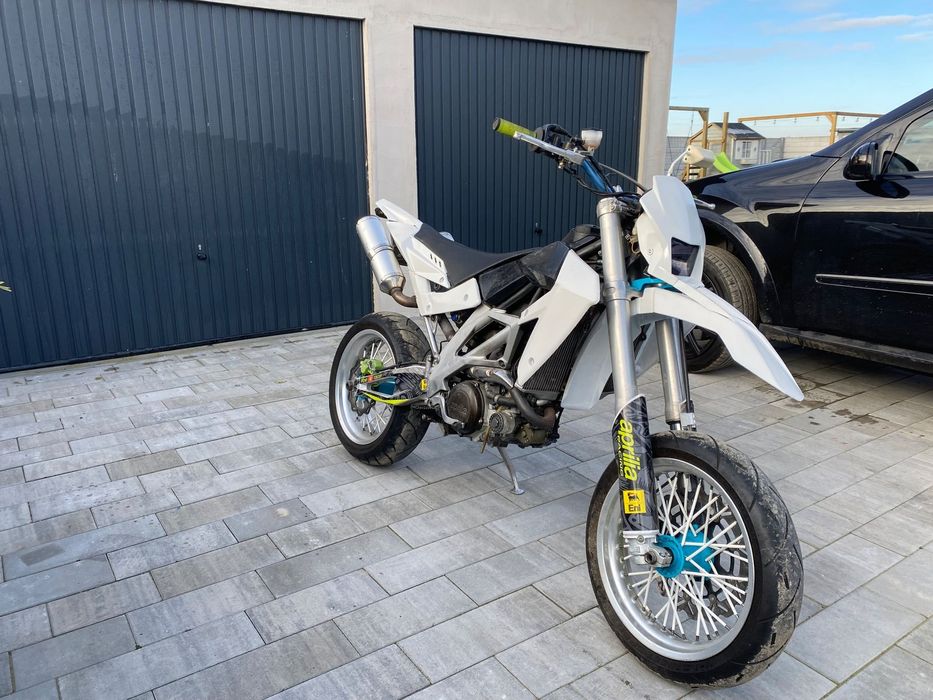 Aprilia SXV SM Supermoto mocny sprzęt sxv550 A2