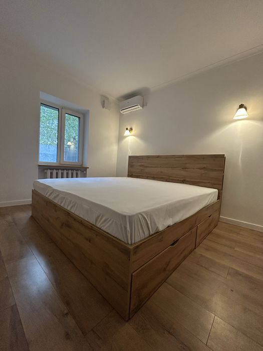 Довгострокова оренда будинку на Правому березі