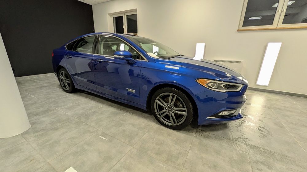 Ford Fusion Plugin hybrid 2.0 | Titanium |