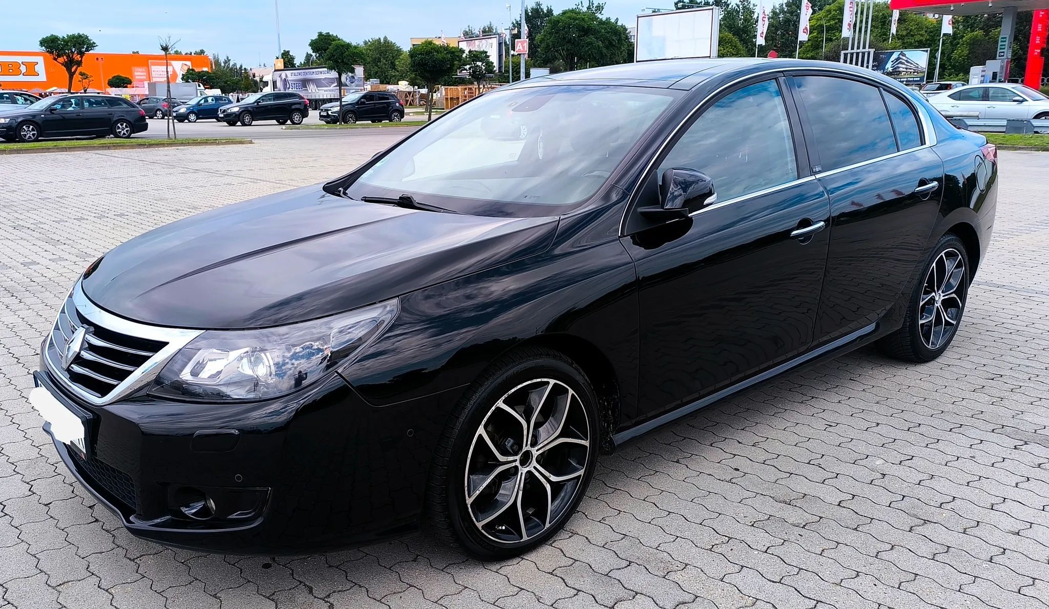 Renault Latitude Renault Latitude 2.0dci o mocy 173 KM