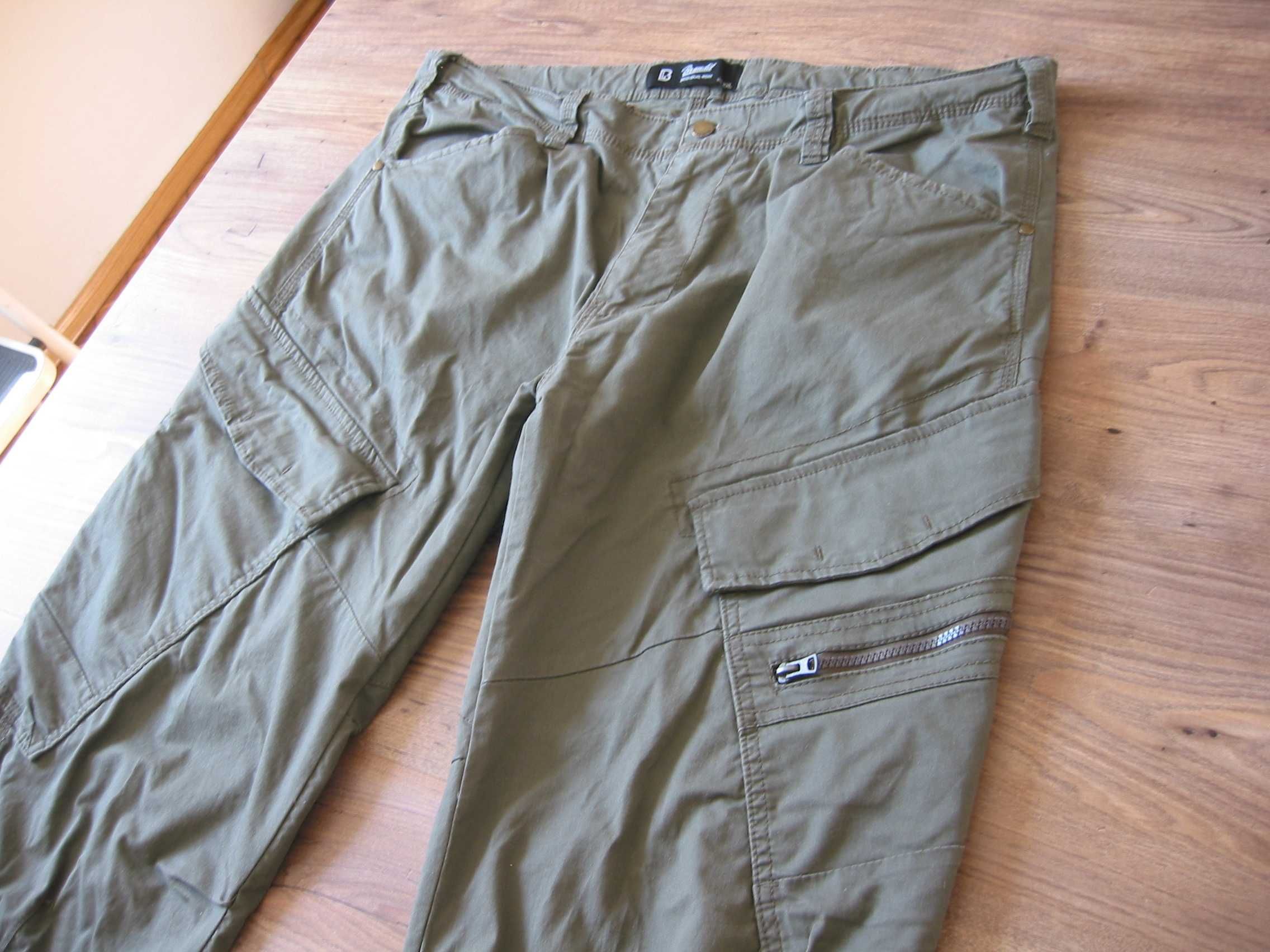 Spodnie BRANDIT Adven Slim Fit Trousers Oliv XXL