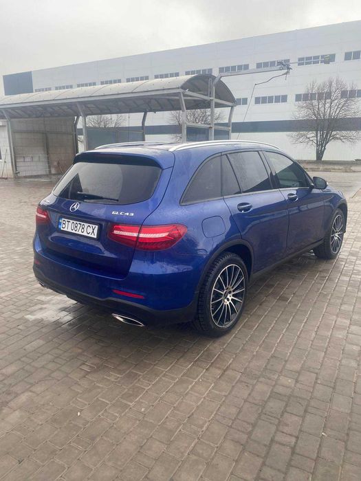 Продам машину glc 300