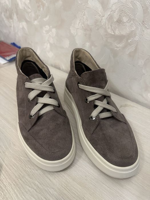 Ботінки жіночі  осінь- теплий період зими, весна