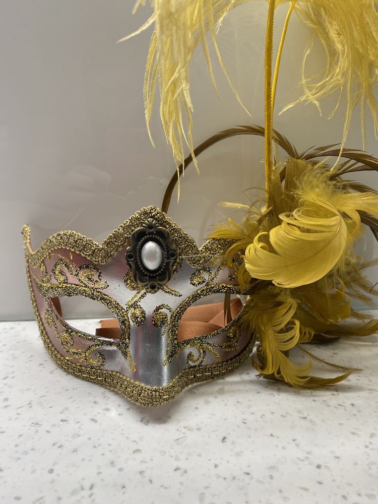 Венецианская маска Венеция