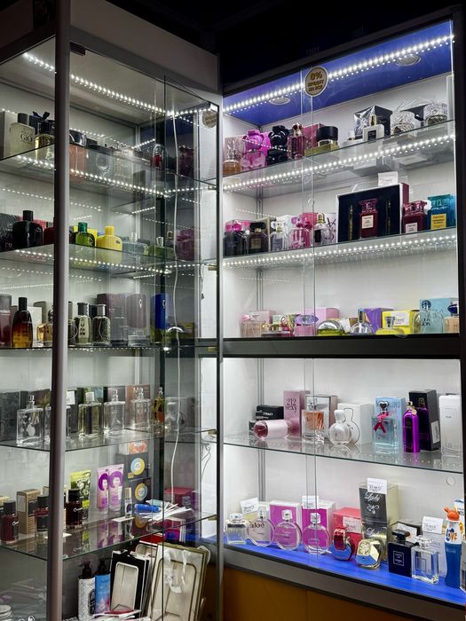 Продам магазин взуття ( готовий бізнес)