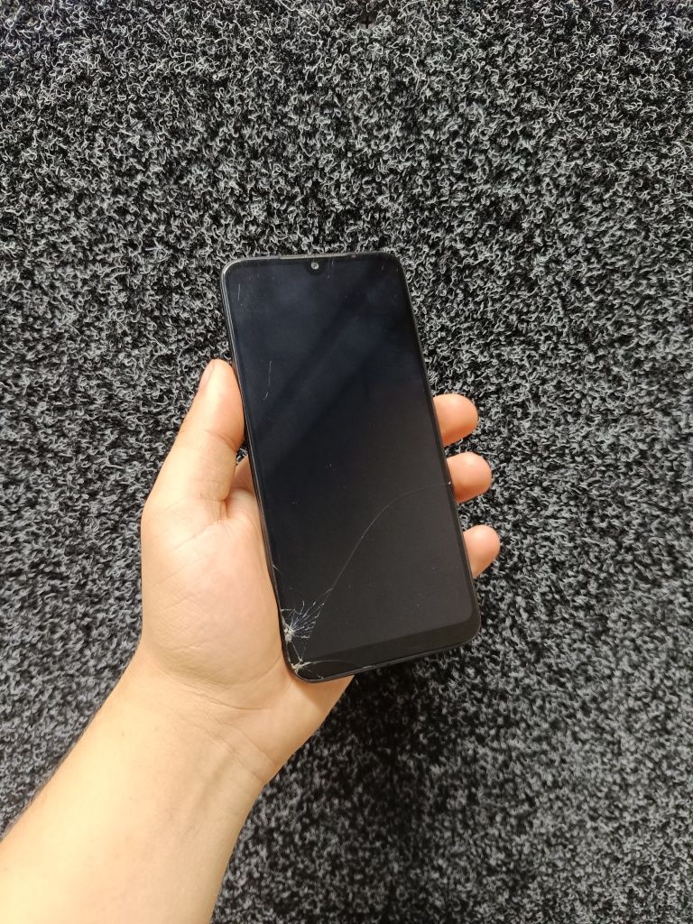 Xiaomi redmi 7 не включається