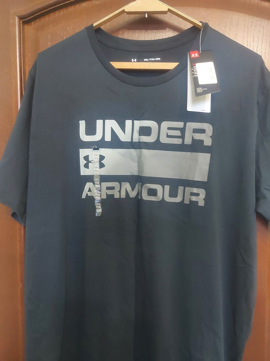 Предлагаю новую фирменную футболку Under Armour 2XL из Нидерландов!
