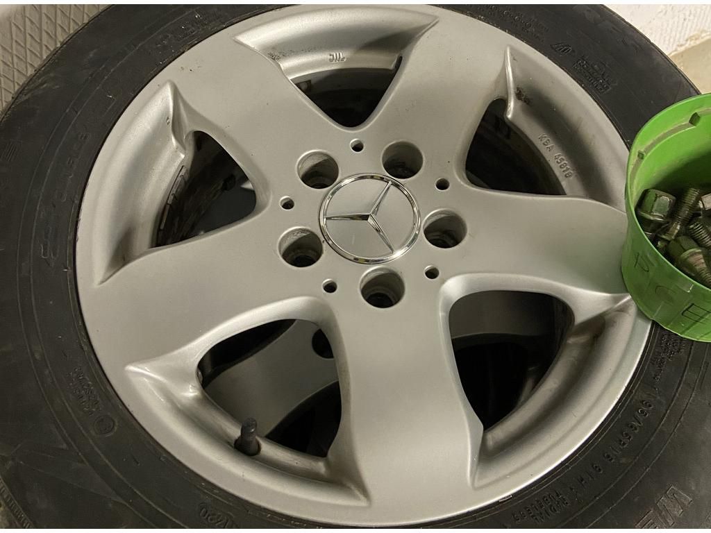 Mercedes Ковпачки на диски 71/75 мм без кільця (4 шт, сірі)