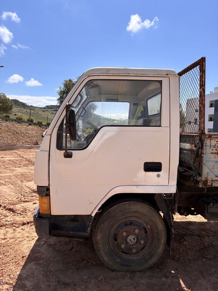 Mitsubishi Canter  FE 444  com basculante