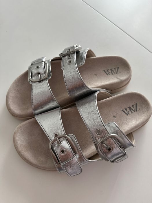 Срібні шльопанці Zara, р. 37 (устілка 24 см) – майже нові!