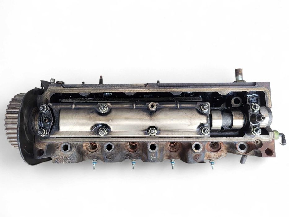 ГБЦ головка блока Ford Escort Mondeo MK2 Orion 1.8 TD