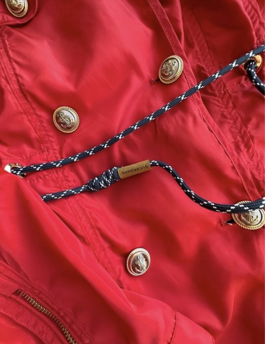 Quebramar Botões Dourados