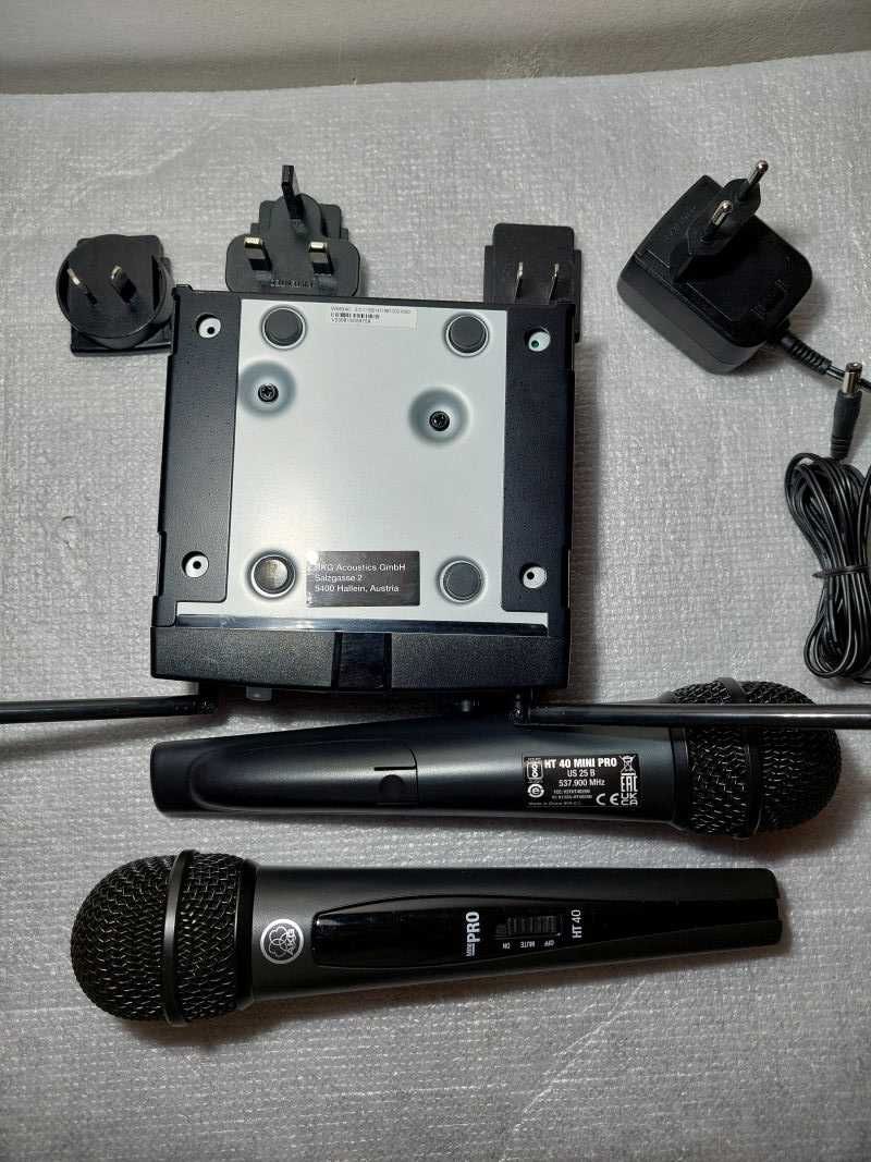 AKG WMS-40 MINI DUAL VOCAL SET podwójny mikrofon bezprzewodowy do ręki