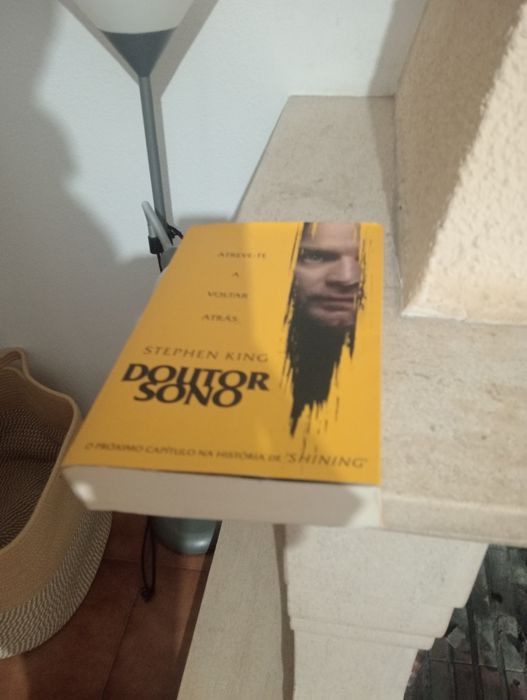 Livro doutor sono de Stephen King