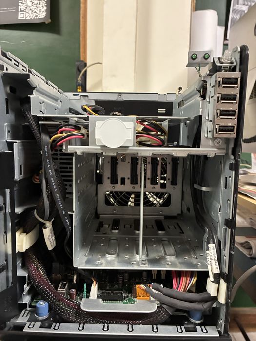 HP ProLiant MicroServer G7 AMD N54L