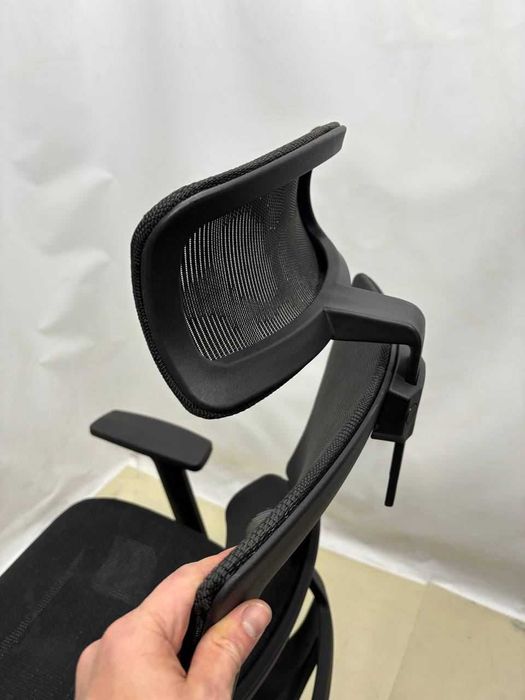 Ортопедичне крісло, сітка з підголовником