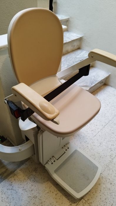 Cadeira eletrica para mobilidade reduzida