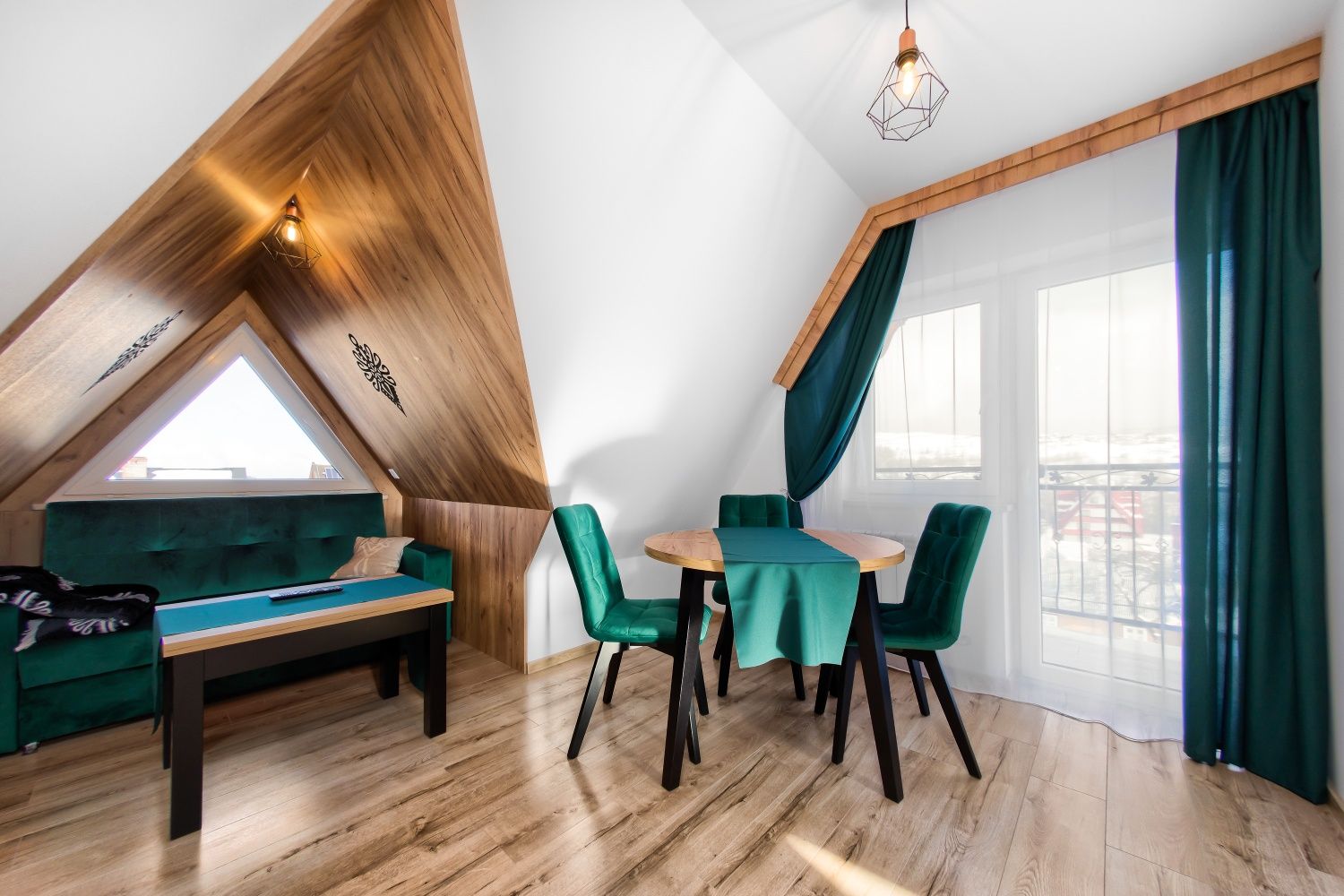 Apartament dwupokojowy z aneksem.  Balia. Sauna. Białka Tatrzańska