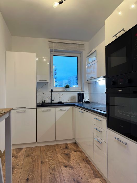 Bez prowizji – 2 pokoje,42 m²,oddzielna kuchnia,balkon,z garażem|Ursus