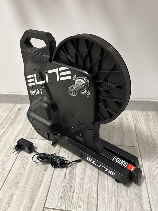 Trenażer Elite Suito-T nowy z gwarancją smart directdrive kaseta