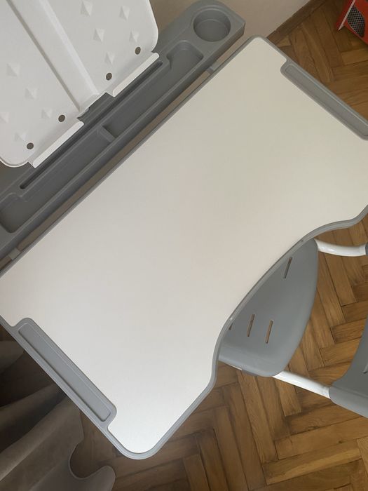 Парта і стілець Cubby