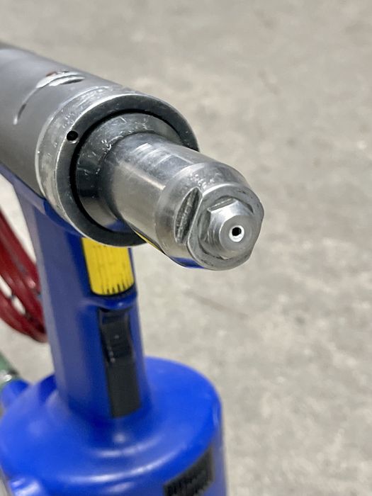 Gesipa Taurus 2 Nitownica pneumatyczno-hydrauliczna wyzwolenie docisk